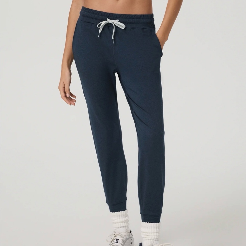 Vuori performance jogger midnight heather xl